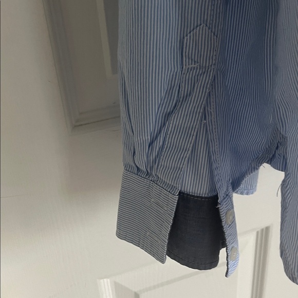 Tommy Hilfiger Light Blue Button-Down Shirt - Picture 10 of 12